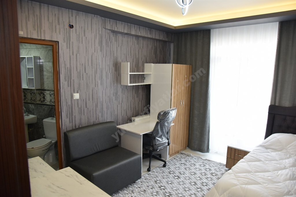 Kalem K�z ��renci Yurdu