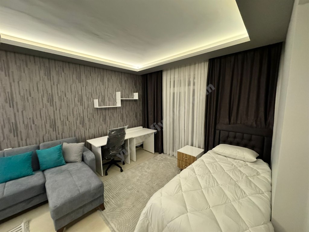 Kalem K�z ��renci Yurdu