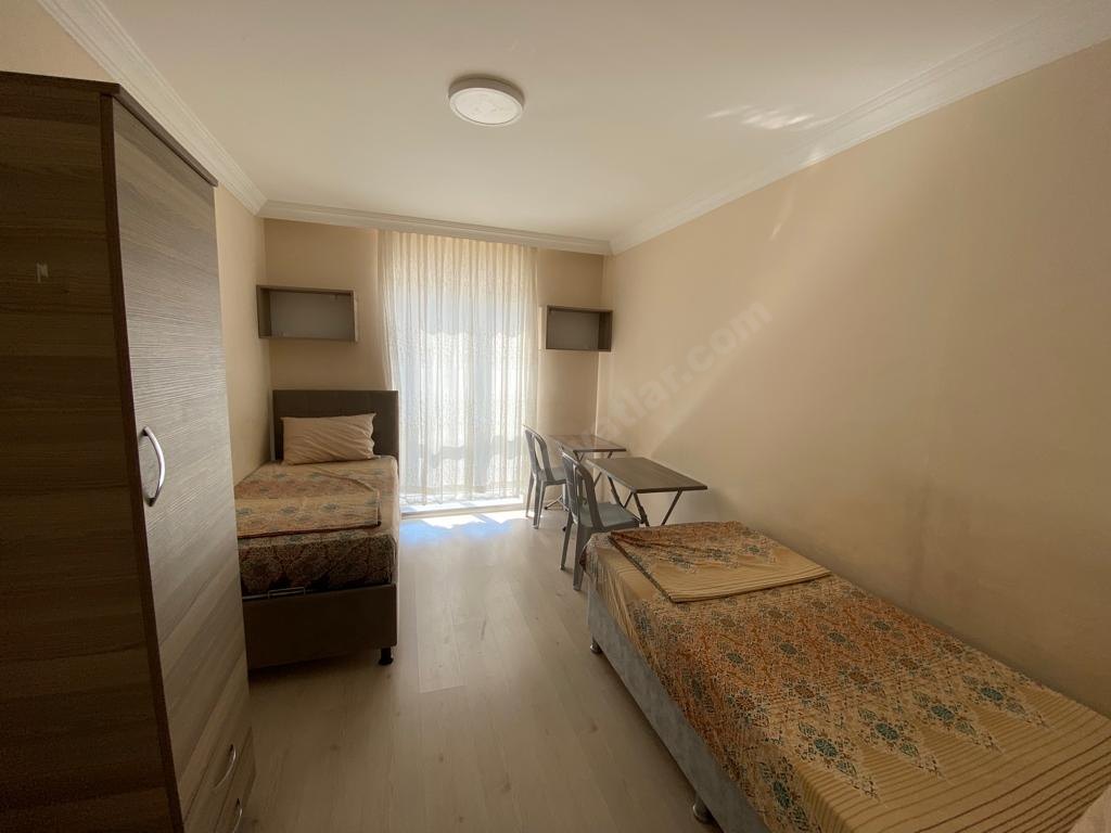 Alt�eyl�l Kumru Erkek ��renci Yurdu