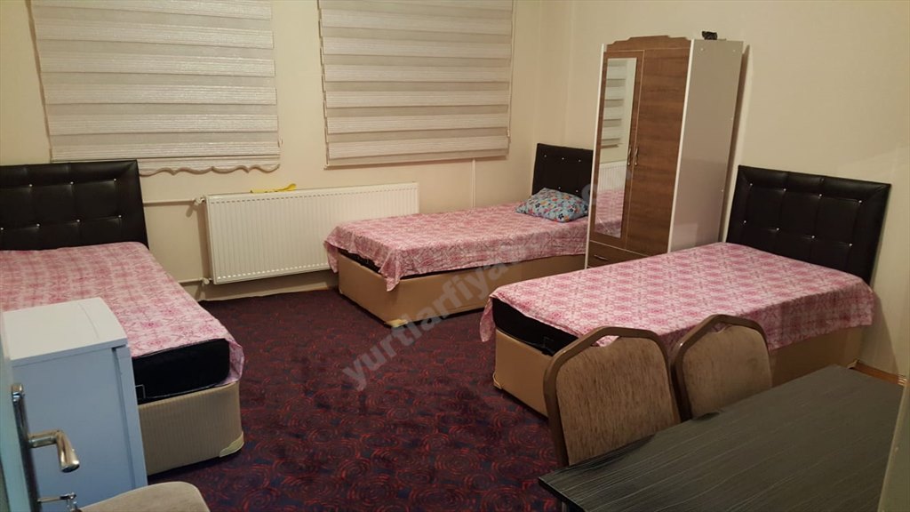Erzurum Bersu Bayan Öğrenci Evi 3 Kişilik Oda » Yurtlar FİYATLAR