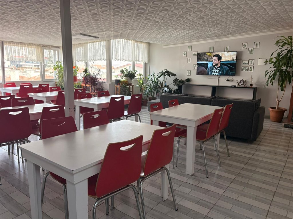 �zel Piyano K�z Yurdu - K�z�lay �ubesi