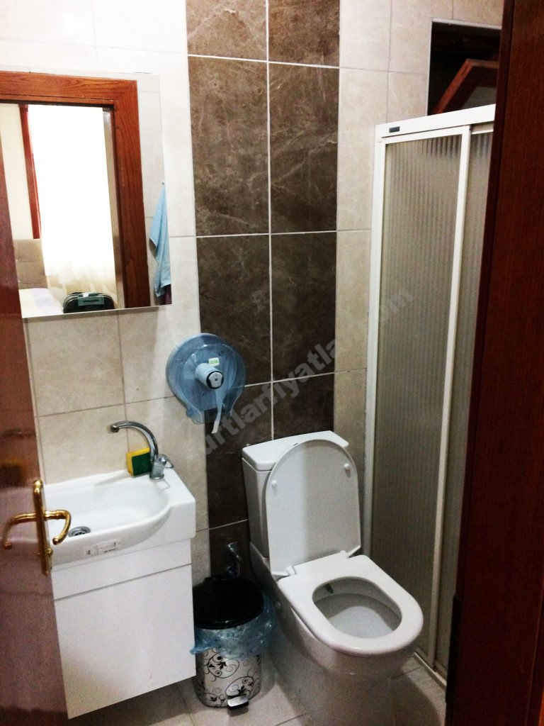 Konak Erkek ��renci Yurdu