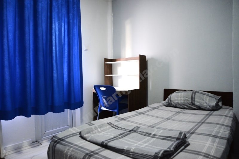 Yurt Akademi K�z�lay Erkek �ubesi