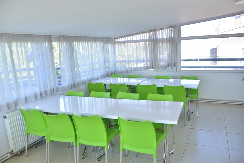 Yurt Akademi Bah�elievler Erkek Yurdu - Yemekhane