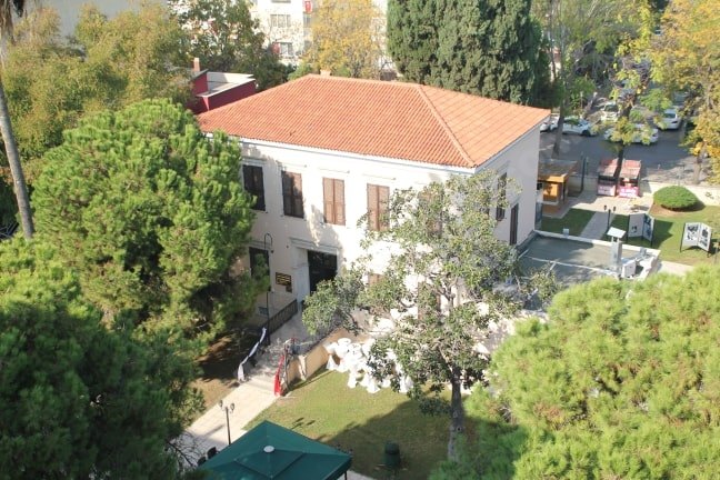 ozel karsiyaka kiz yurdu yurtlar fiyatlar