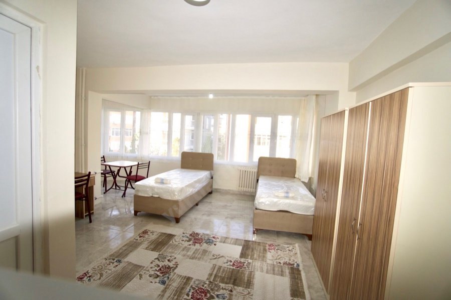 Edirne Ta� Apart - Balkan K�z ��renci �ubesi