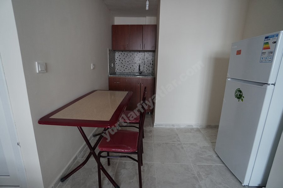 Edirne Ta� Apart-Ay�ekad�n �ubesi
