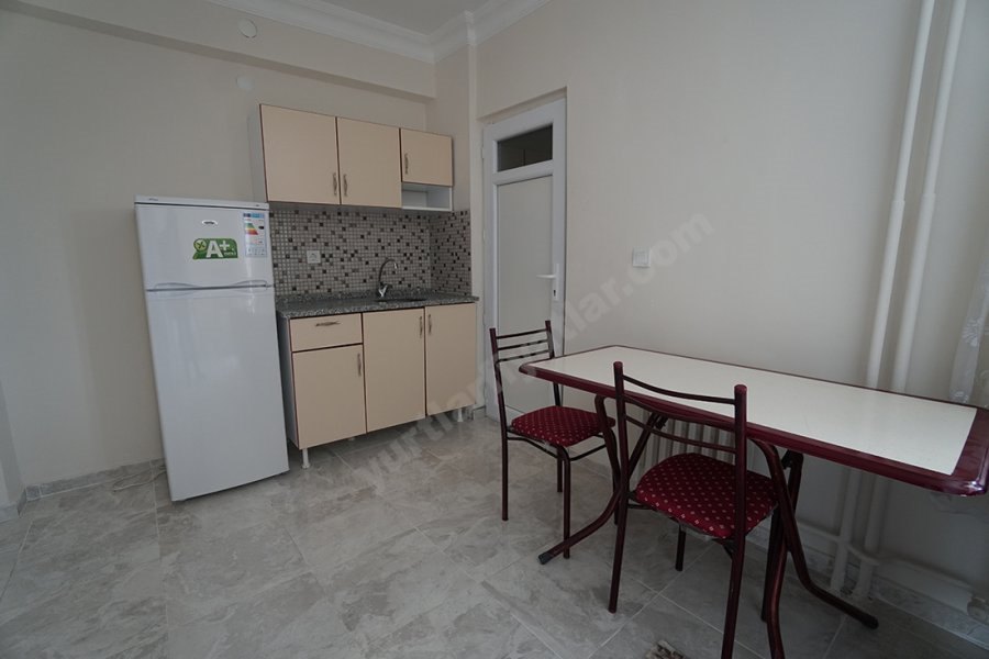 Edirne Ta� Apart-Ay�ekad�n �ubesi