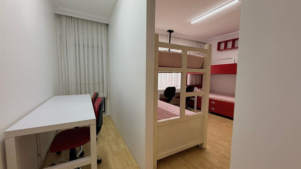 Alk�n K�z Yurdu - Bah�elievler - 4 Ki�ilik Oda