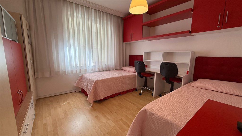 Alk�n K�z Yurdu - Bah�elievler - 2 Ki�ilik Oda