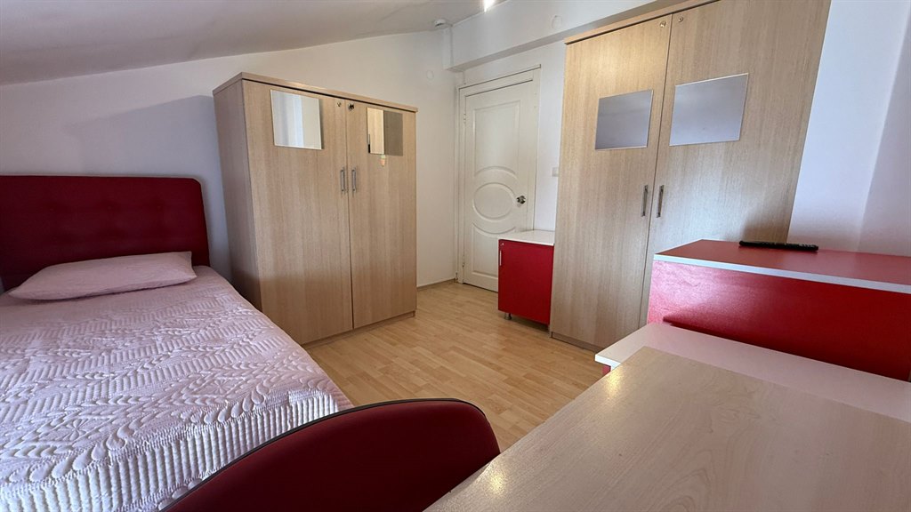 Alk�n K�z Yurdu - Bah�elievler - 1 Ki�ilik Oda