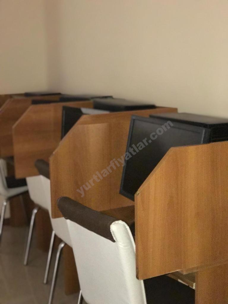 Arya Y�ksek ��renim K�z ��renci Yurdu