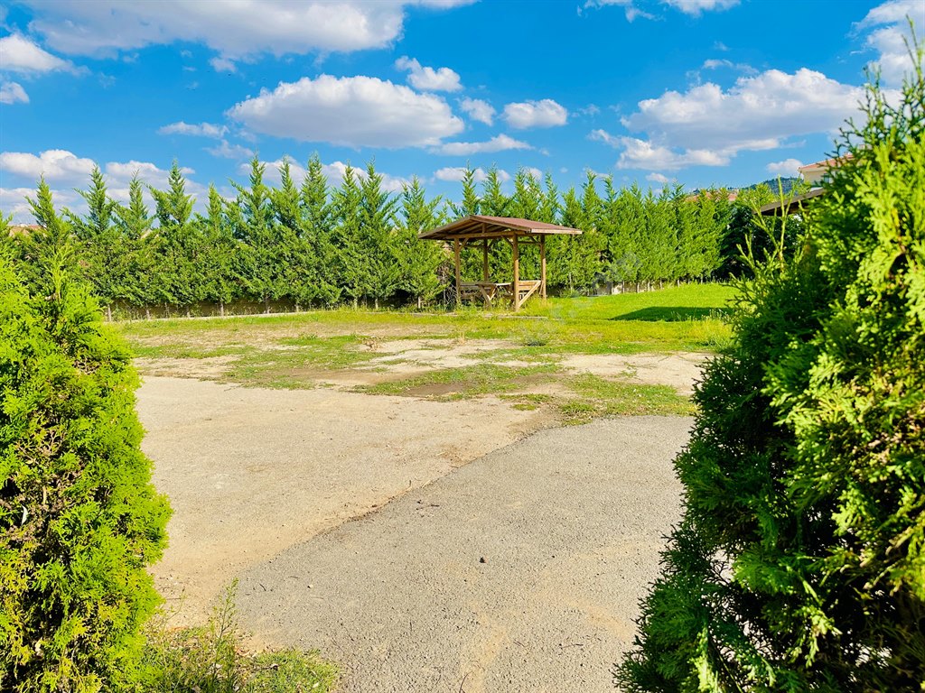 Alt�noluk Erkek ��renci Yurdu