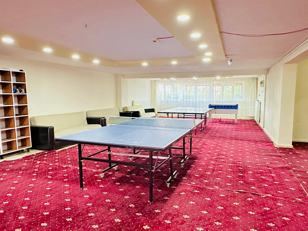 Alt�noluk Erkek ��renci Yurdu