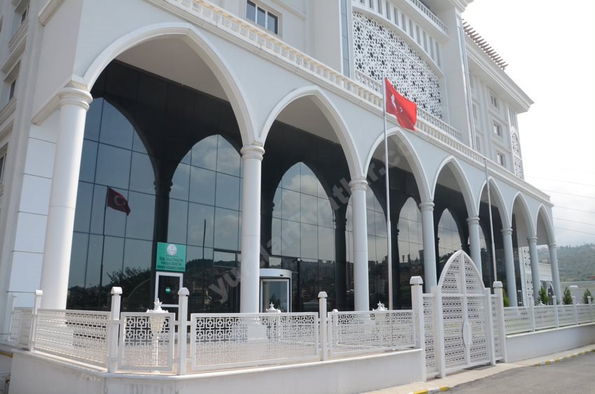 �hlas Vakf� Trabzon S�la Erkek ��renci Yurdu