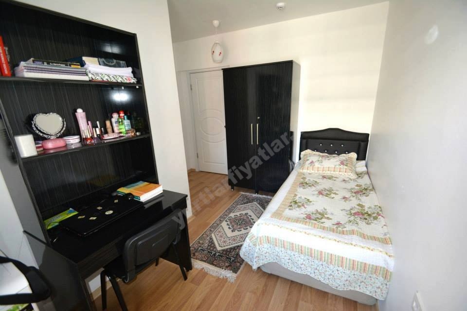 ayyildiz kiz ogrenci yurdu yurtlar fiyatlar