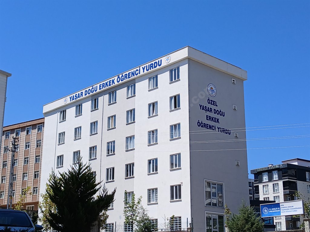 �hlas Vakf� Ya�ar Do�u Erkek ��renci Yurdu