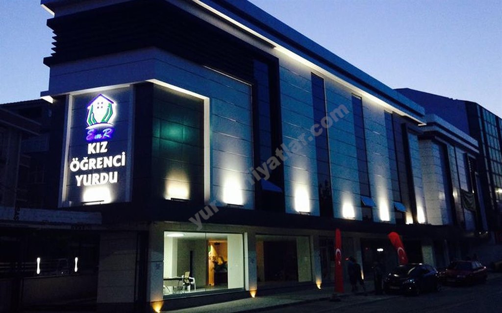 Avc�lar Emr K�z ��renci Yurdu - Bina Gece G�r�n�m