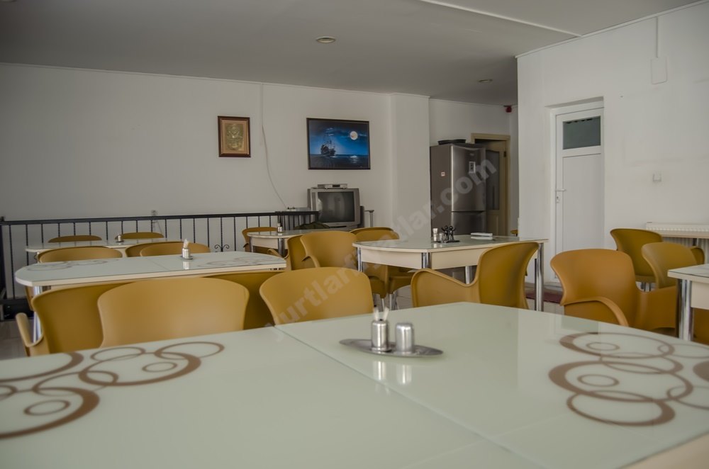 �zel Altay Erkek ��renci Yurdu