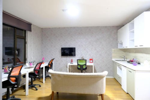 Campucity Mecidiyek�y K�z ��renci Yurdu