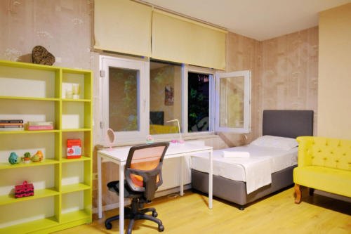 Campucity Mecidiyek�y K�z ��renci Yurdu