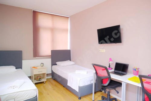 Campucity Mecidiyek�y K�z ��renci Yurdu