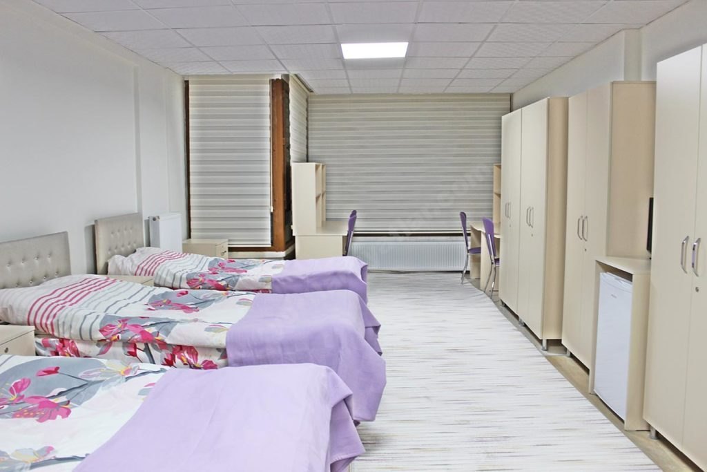 Atalay K�z Yurtlar� Emek �ubesi - 4 Ki�ilik Oda