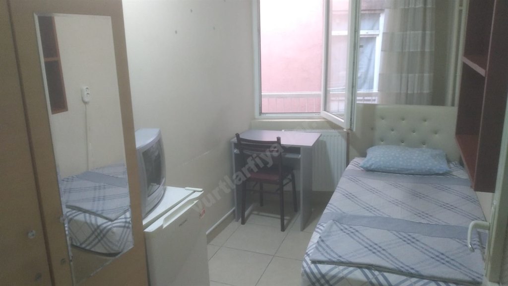 Biliciler Erkek ��renci Yurdu