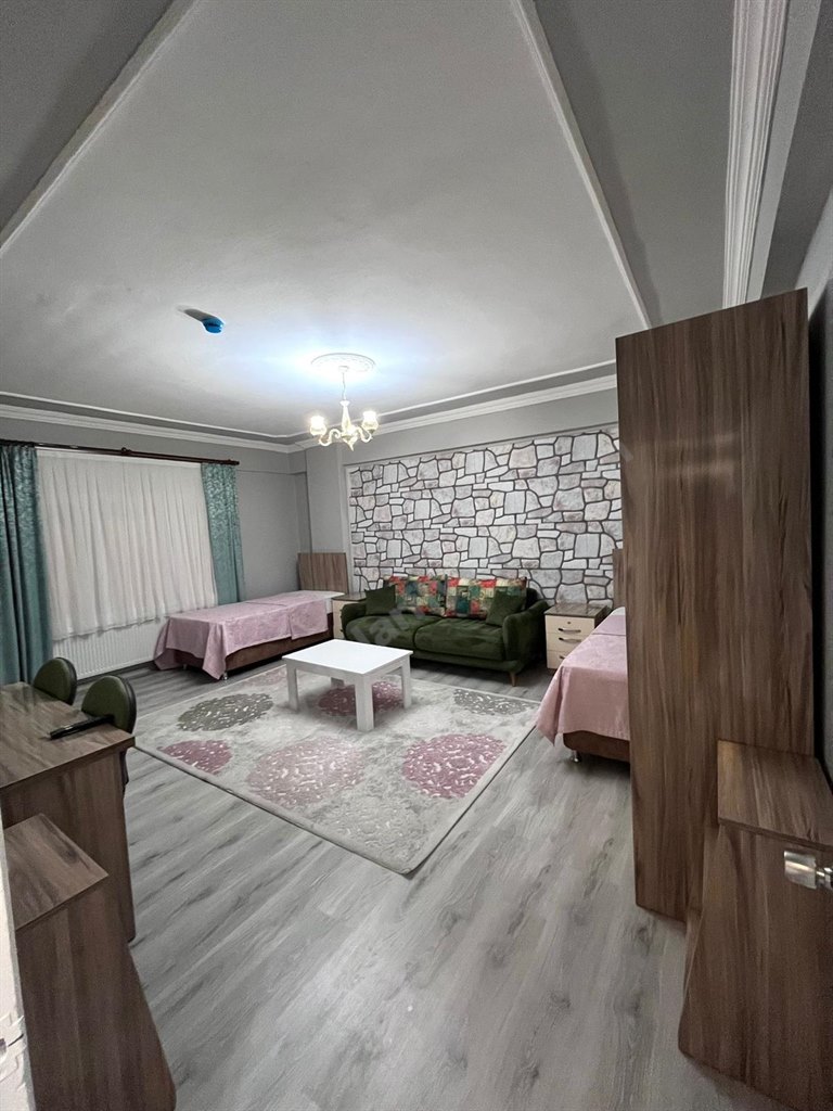 Yal� Suite Apart