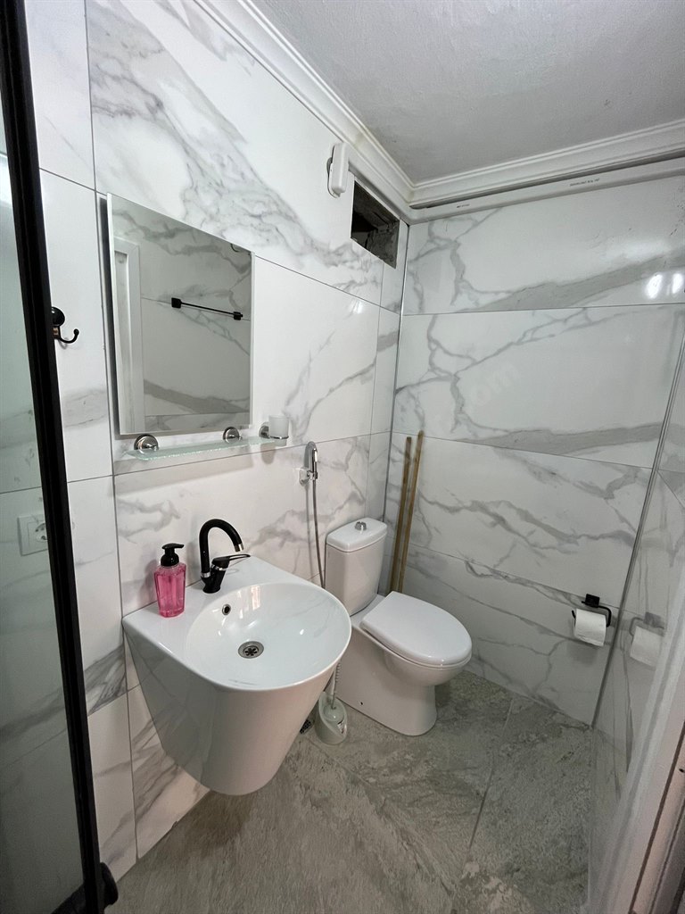 Yal� Suite Apart