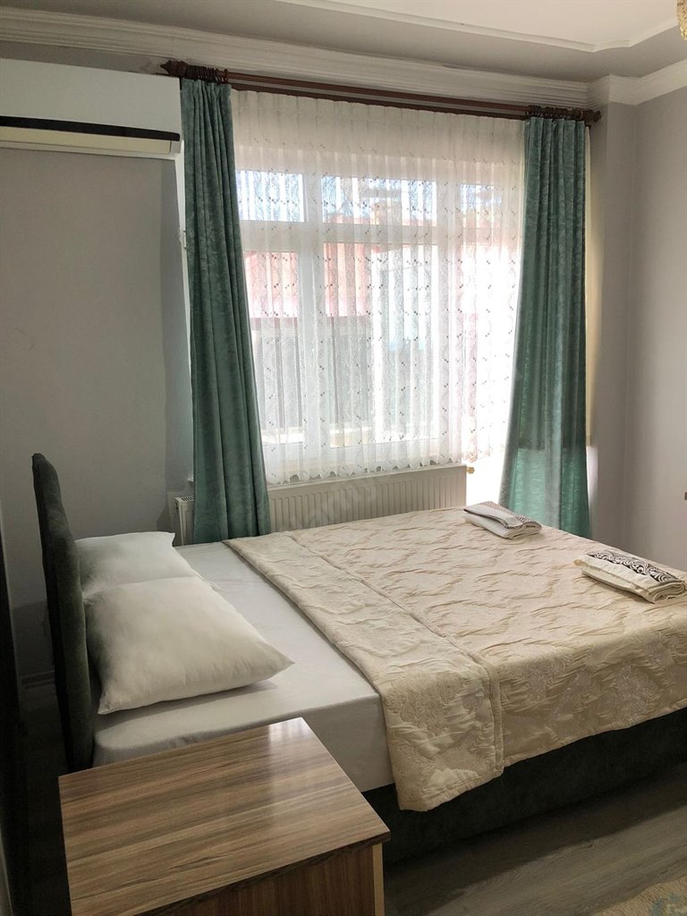 Yal� Suite Apart