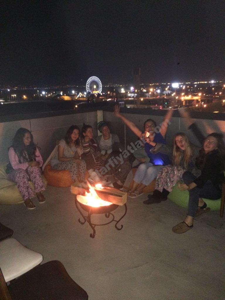 �ilek K�z ��renci Yurdu