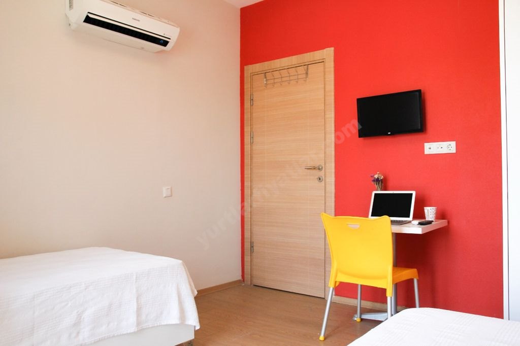 �i�li Modern Erkek ��renci Evi