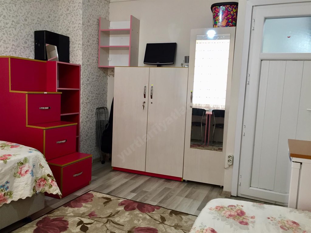 Turkuaz S�tl�ce K�z ��renci Yurdu