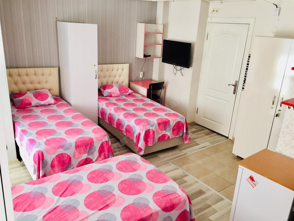 Turkuaz S�tl�ce K�z ��renci Yurdu