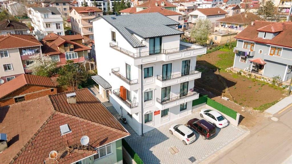Kocaeli K�lt�r ve E�itim Vakf� Erkek ��renci Yurdu