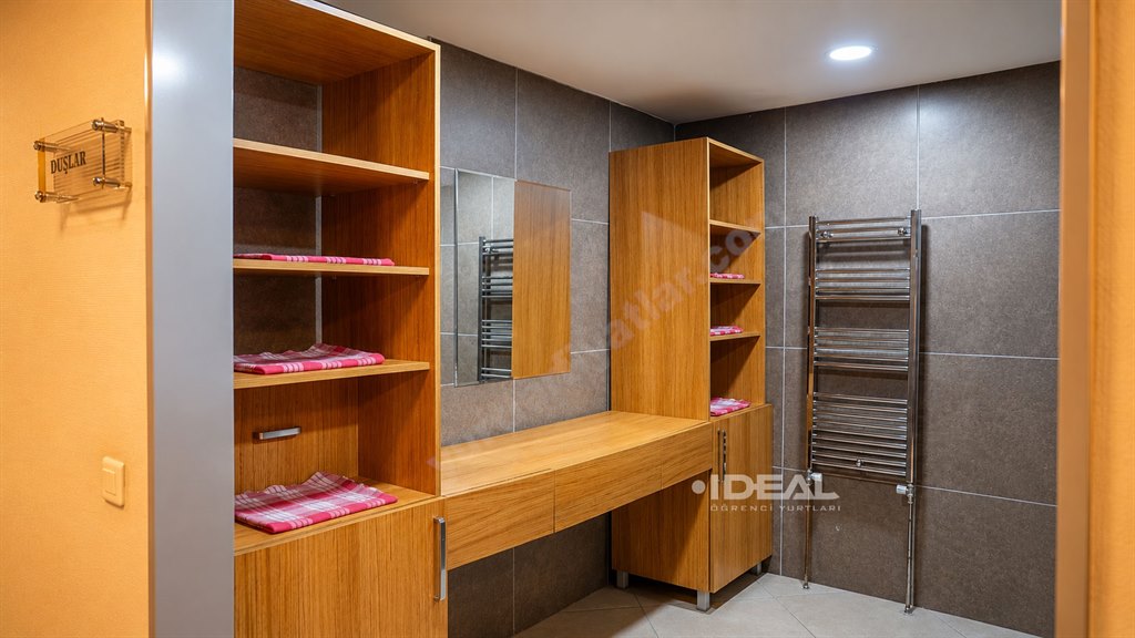 21. �UBE - �deal K�z ��renci Yurdu - Du� Banyo