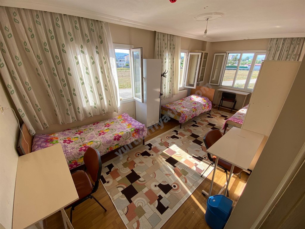 Marifet Osmaniye Erkek ��renci Yurdu