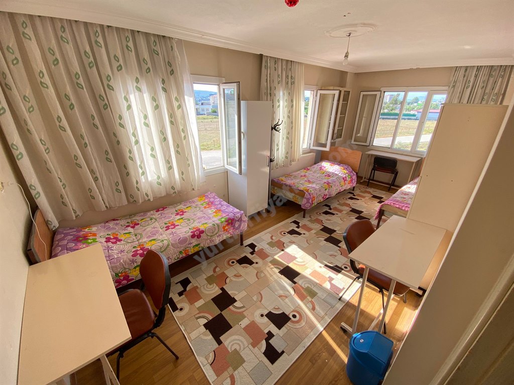 Marifet Osmaniye Erkek ��renci Yurdu