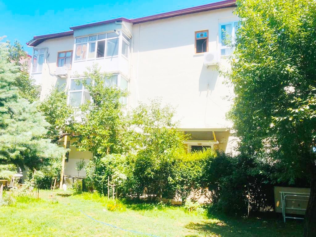 Niyazi M�sri K�lt�r Vakf� Erkek ��renci Evleri