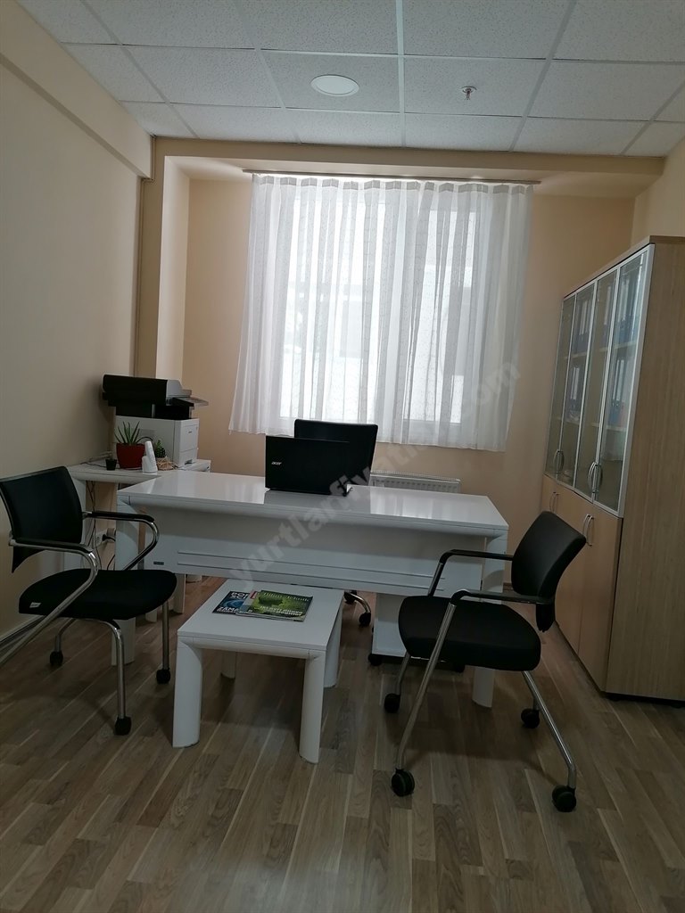 �nsan Vakf� Maltepe K�z Yurdu