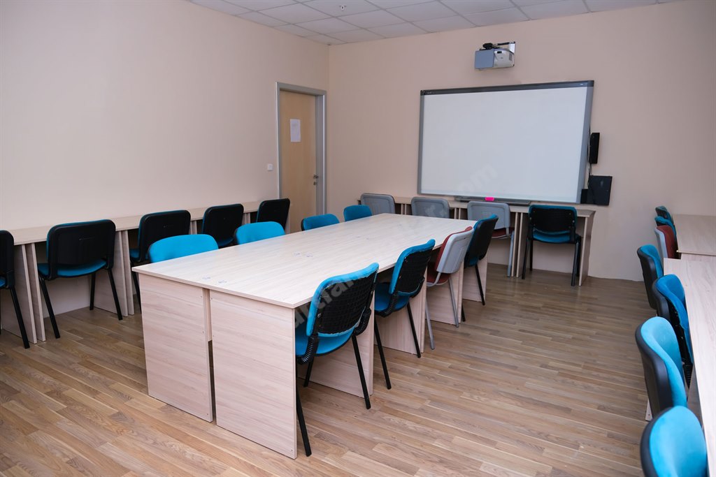 �nsan Vakf� Maltepe K�z Yurdu