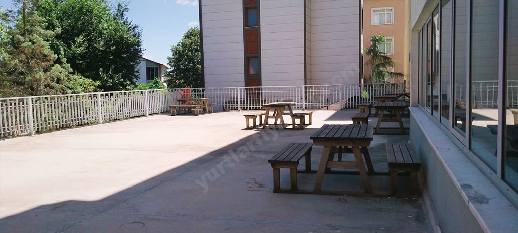 �nsan Vakf� Ihlamurkuyu K�z Yurdu