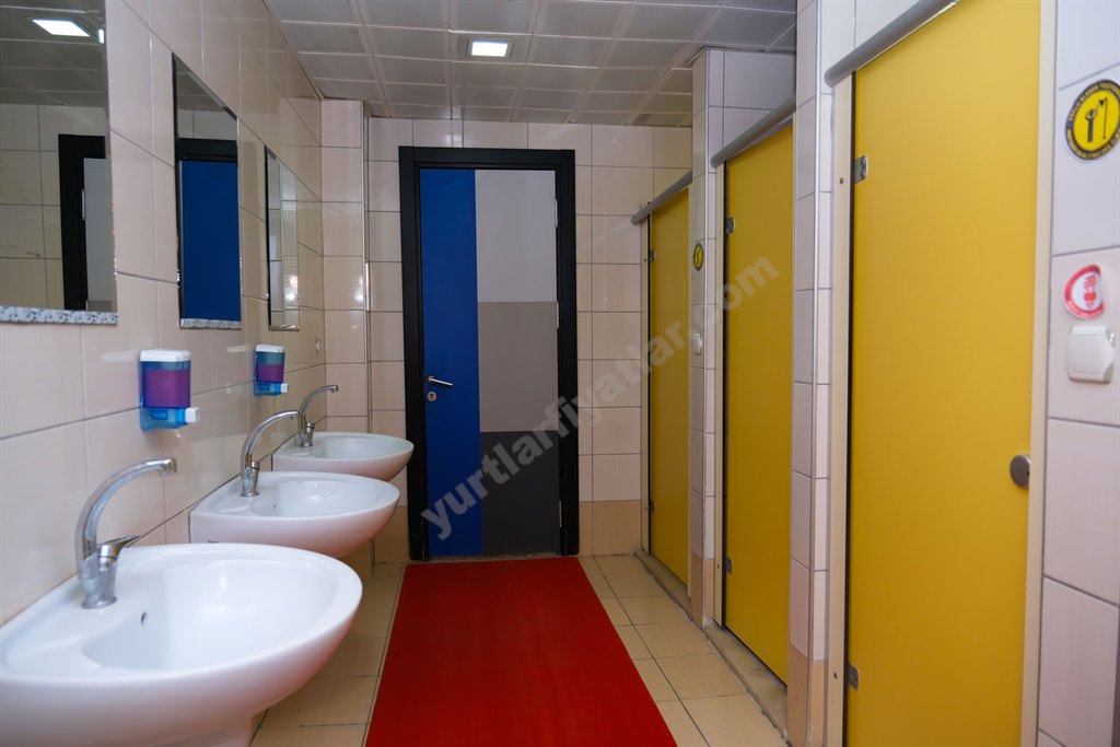 �nsan Vakf� Bak�rk�y K�z Yurdu