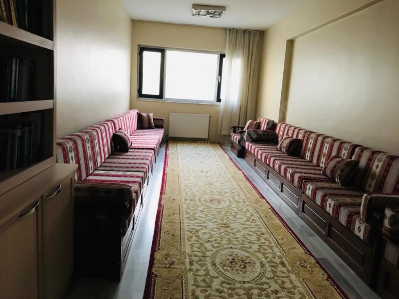 �nsan Vakf� Bak�rk�y K�z Yurdu