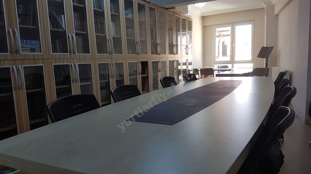 �nsan Vakf� �ehit Bahattin Y�ld�z Erkek Yurdu