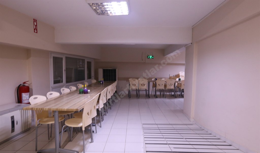 �nsan Vakf� �ehit Bahattin Y�ld�z Erkek Yurdu