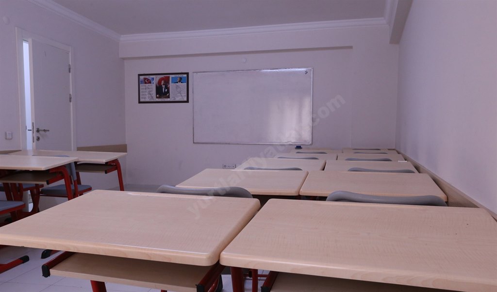 �nsan Vakf� �ehit Bahattin Y�ld�z Erkek Yurdu