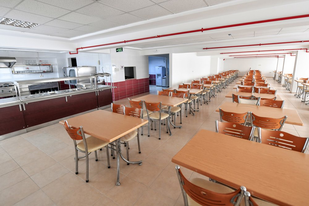 �nsan Vakf� Bornova K�z Yurdu