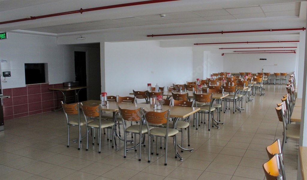 �nsan Vakf� Bornova K�z Yurdu Yememkhane 